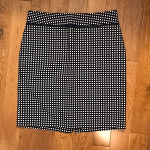 NWT Vineyard Vines Skirt - Navy size 6
